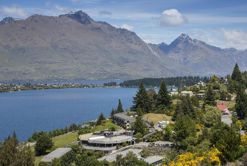 Отель Holiday Inn Queenstown Frankton Road, An Ihg