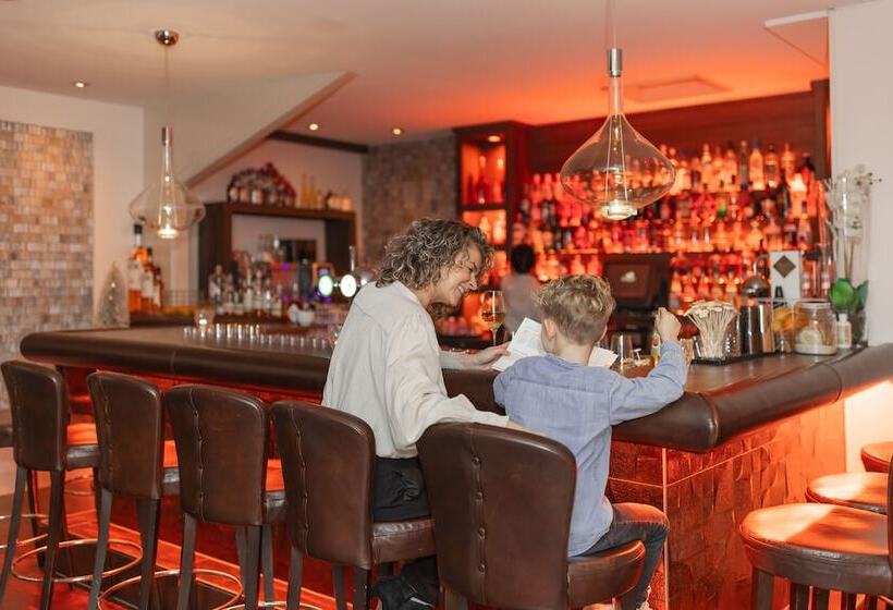 فندق Landgoed De Rosep