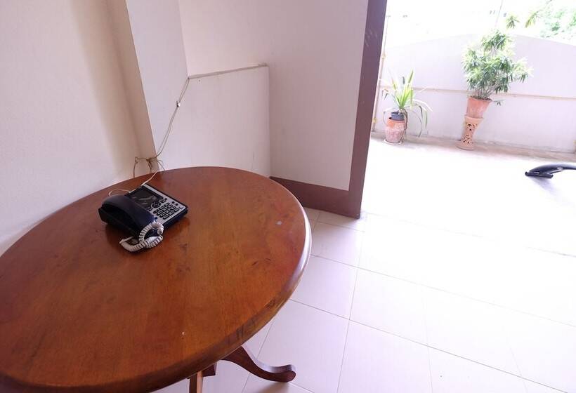 هتل Ashram Kanabnam Resort