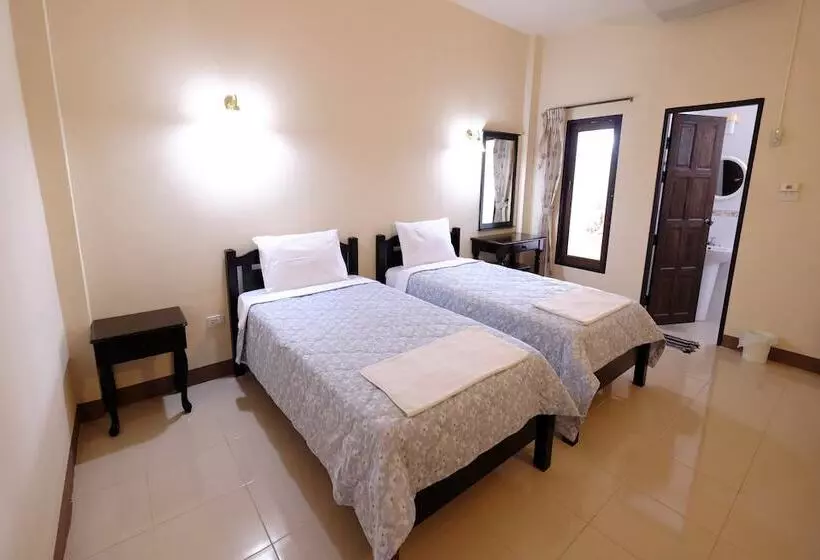 هتل Ashram Kanabnam Resort