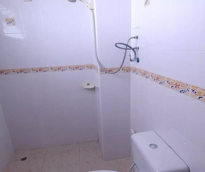 هتل Ashram Kanabnam Resort