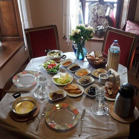 هتل Doktor Un Evi Deluxe Boutique