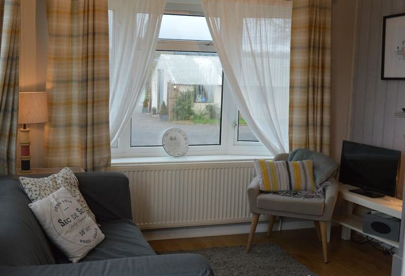 호텔 Goblin Coombe Glamping