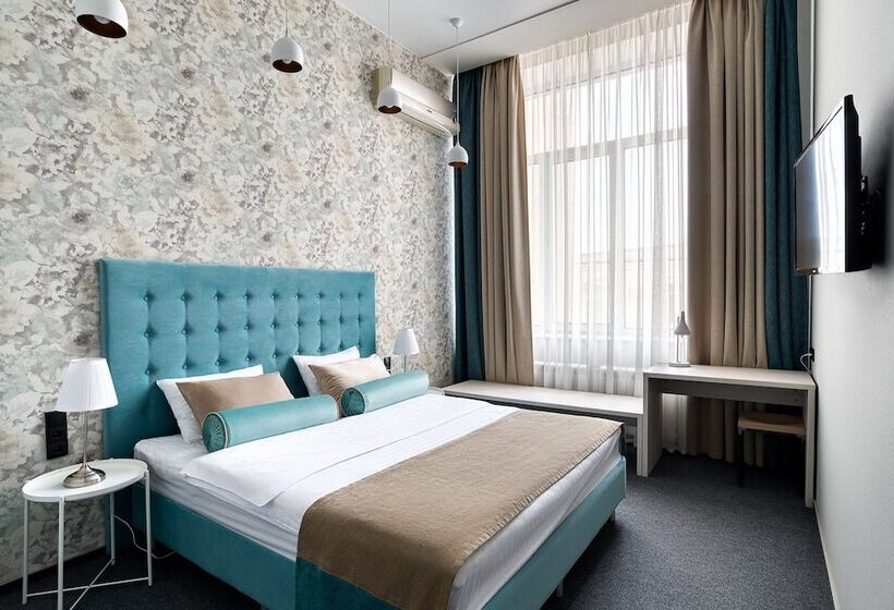 בית מלון כפרי Library