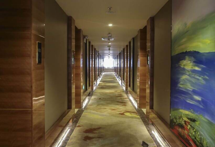 Отель Ningxia Liupanshan Juhong