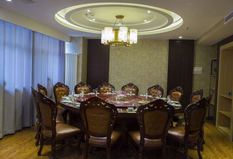 Отель Ningxia Liupanshan Juhong