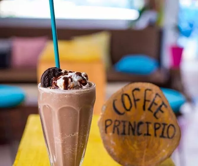 هتل Posada De Belssy