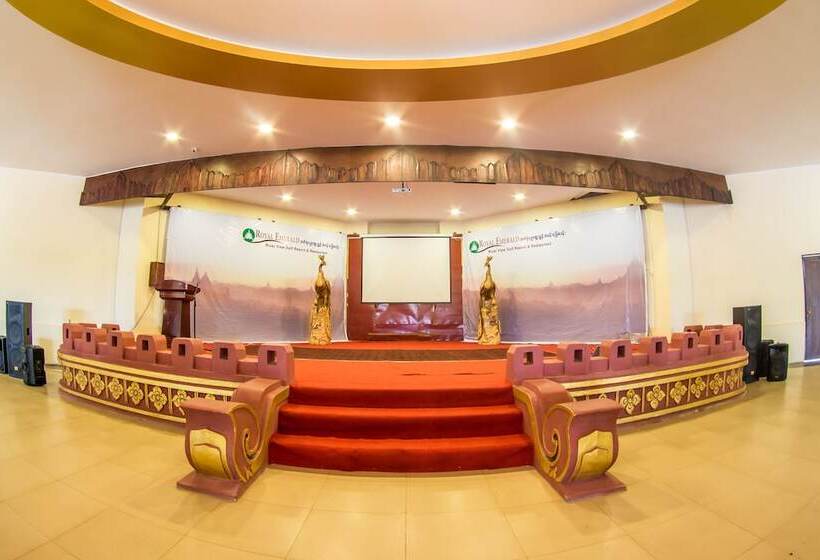 هتل Royal Emerald River View Resort