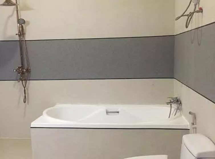 هتل Royal Emerald River View Resort