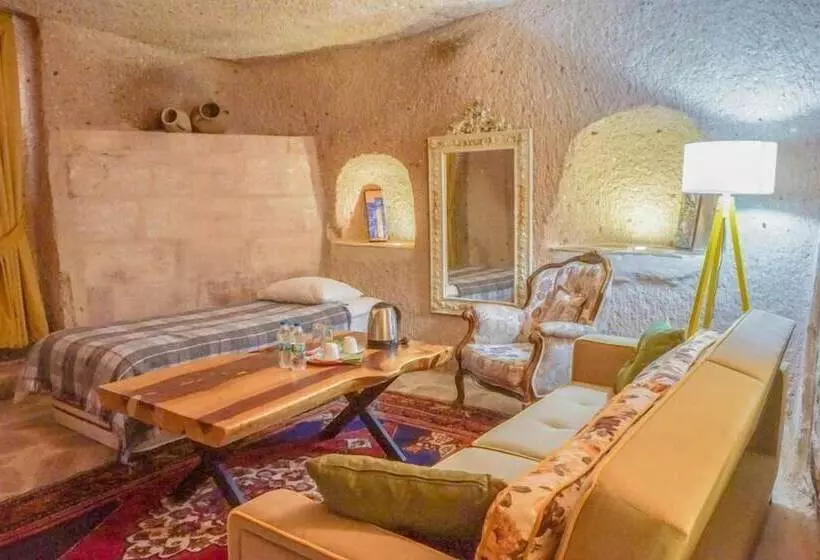 هتل Valley Inn Cave