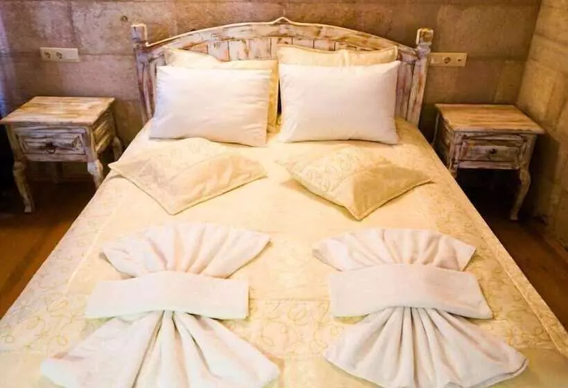 هتل Valley Inn Cave