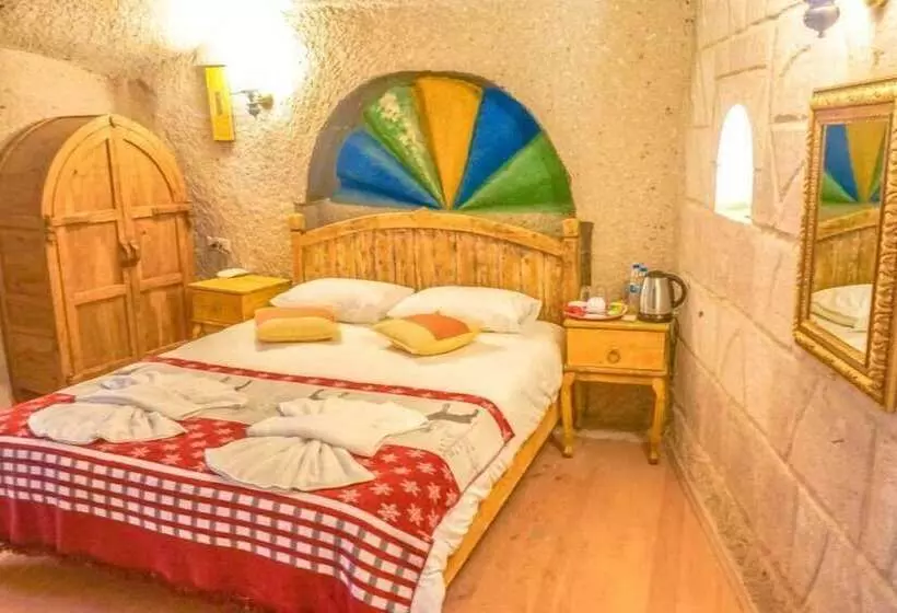 هتل Valley Inn Cave