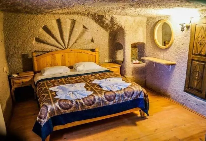 هتل Valley Inn Cave
