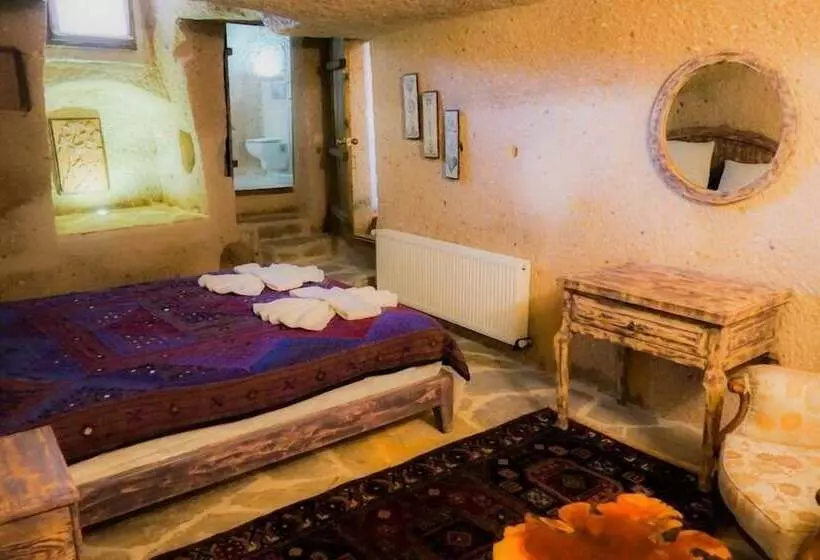 هتل Valley Inn Cave