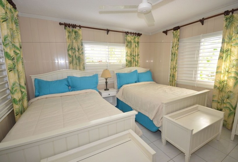 Idleawile Villa, 5br By Jamaican Treasures