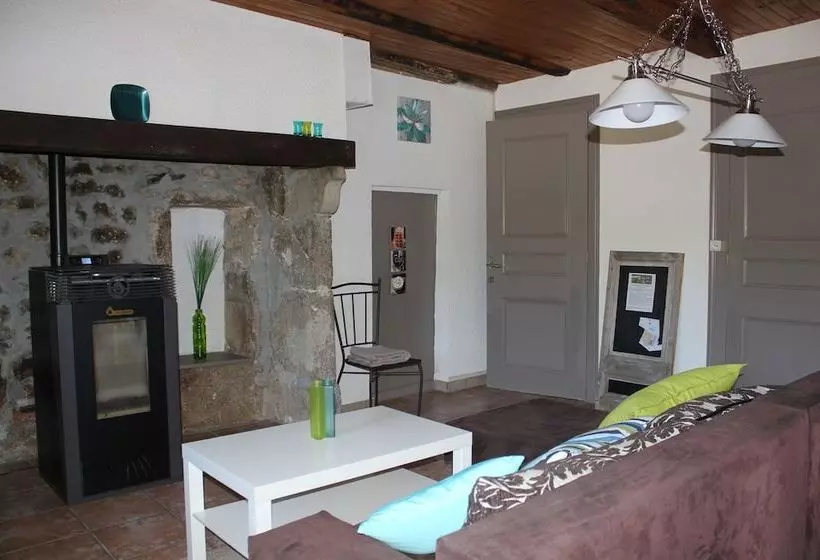 Les Fermes Du Chateau  Gite Le Cantou