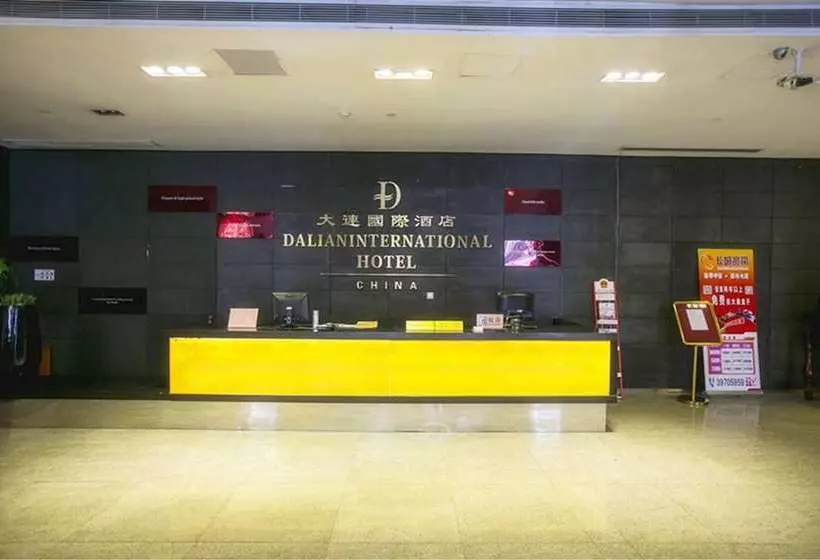 Love Holiday Inn Apartment