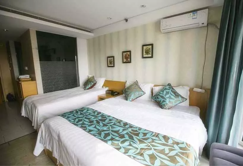 Love Holiday Inn Apartment