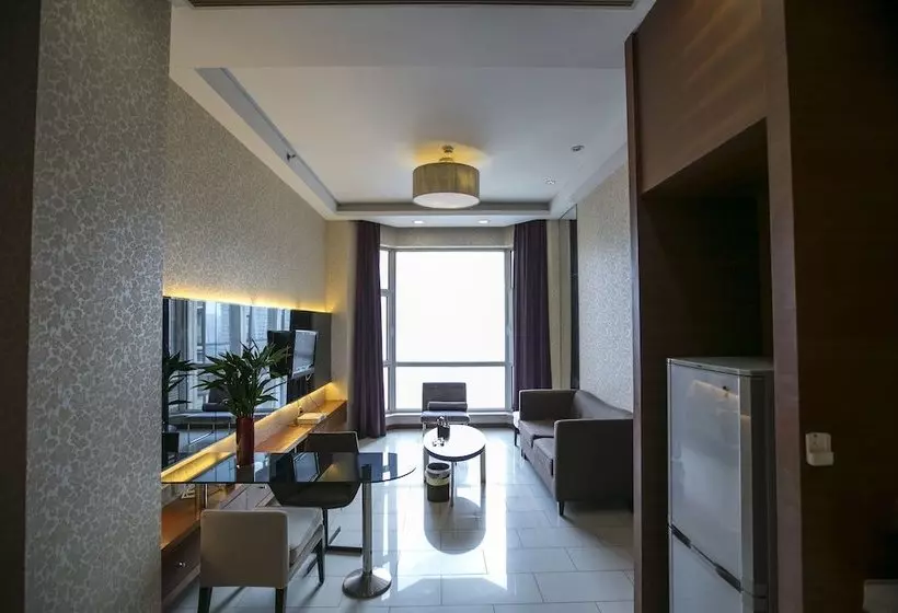 Love Holiday Inn Apartment