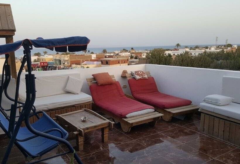 پانسیون Sandy House