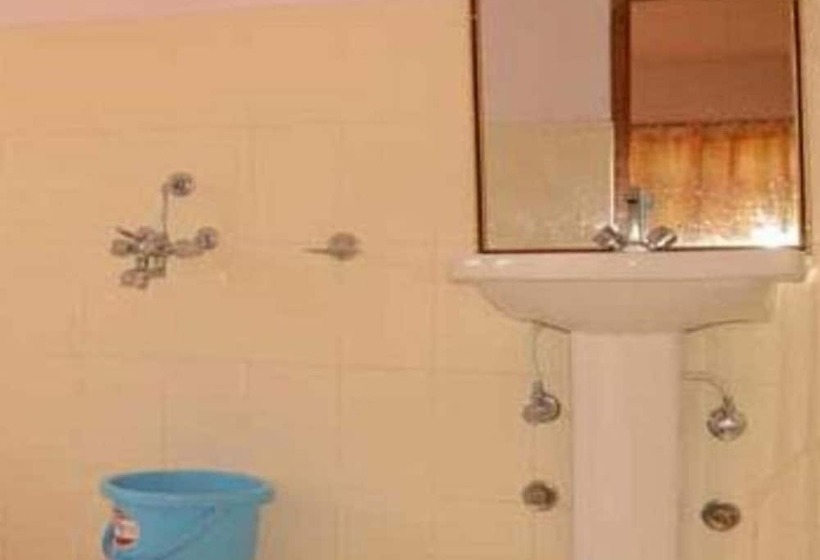 هتل Galaxy Ladakh