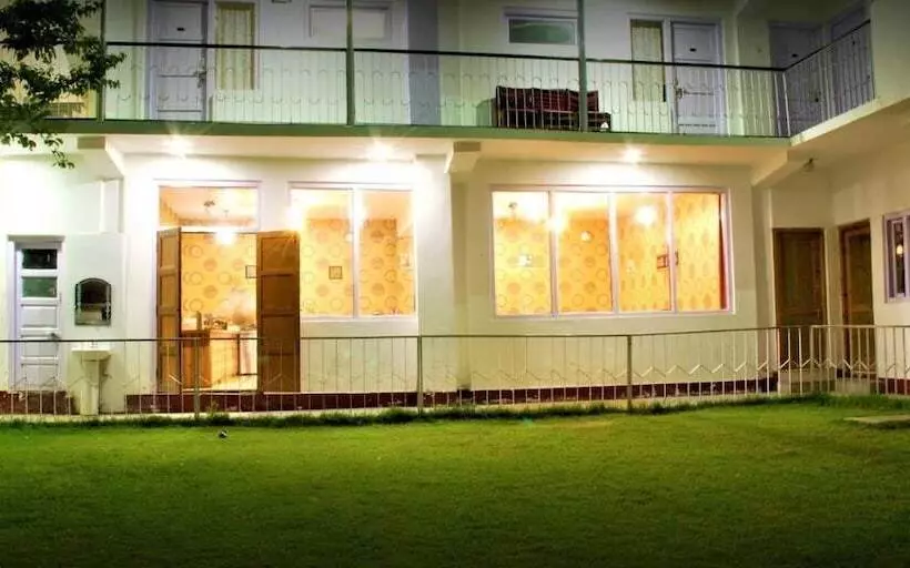 ホテル Greenland Kargil