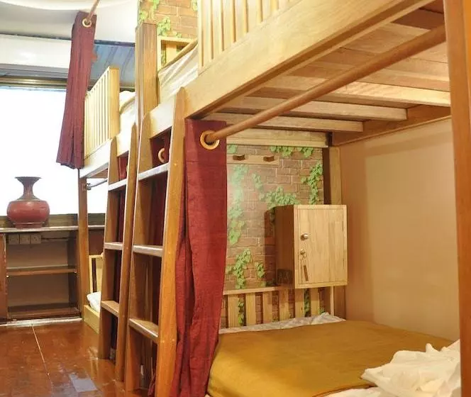 Asian Bliss Myanmar Hostel