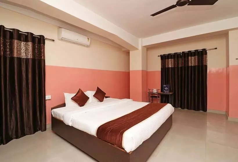 هتل O Prabha Palace Lodge
