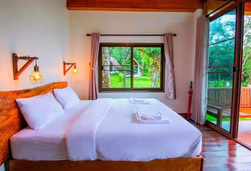 هتل Phayamas Private Beach Resort And Island Brew   Adults Only
