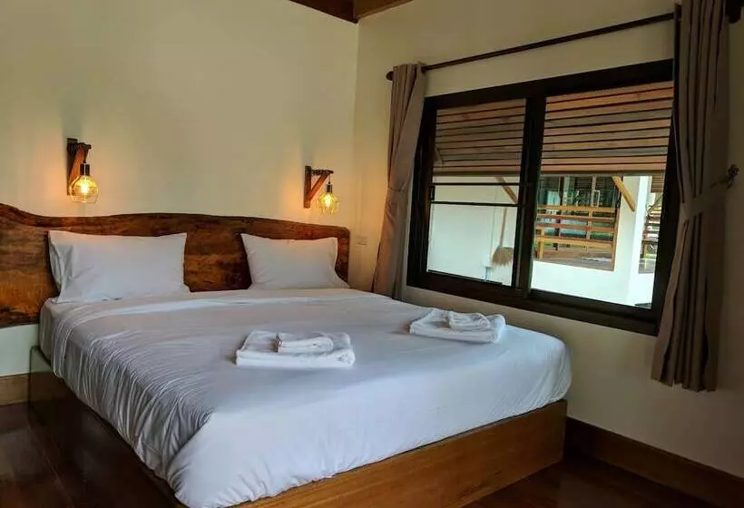 هتل Phayamas Private Beach Resort And Island Brew   Adults Only