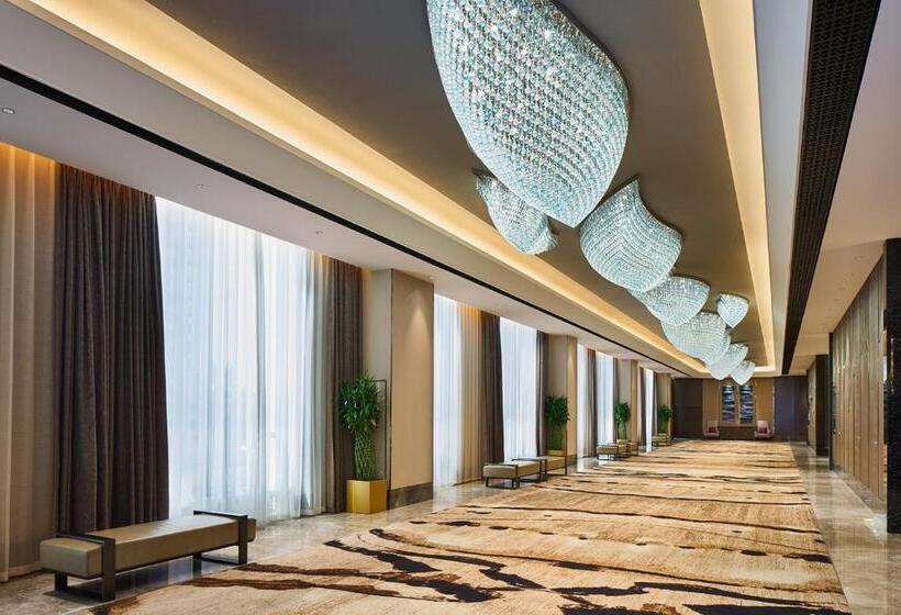 ホテル Wanda Realm Qiqihar