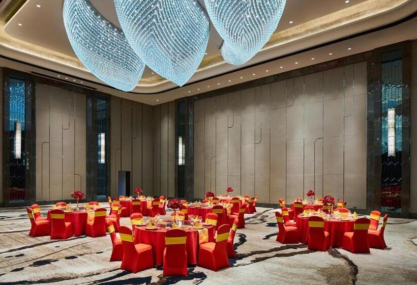 ホテル Wanda Realm Qiqihar