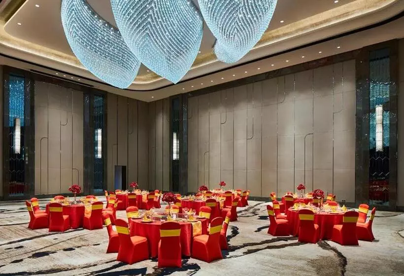 ホテル Wanda Realm Qiqihar