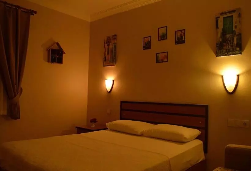 Krimenos Butik