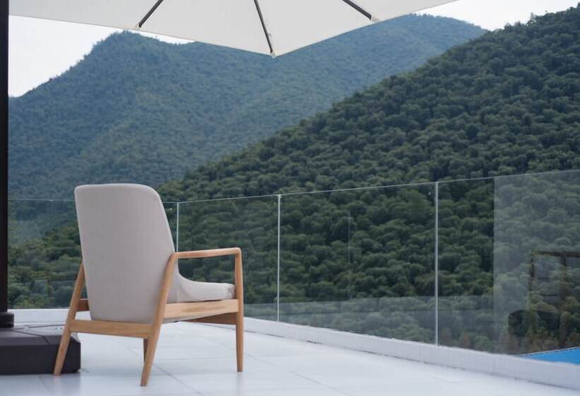 Pension Mogan Mountain Zan Olina Resort Villa