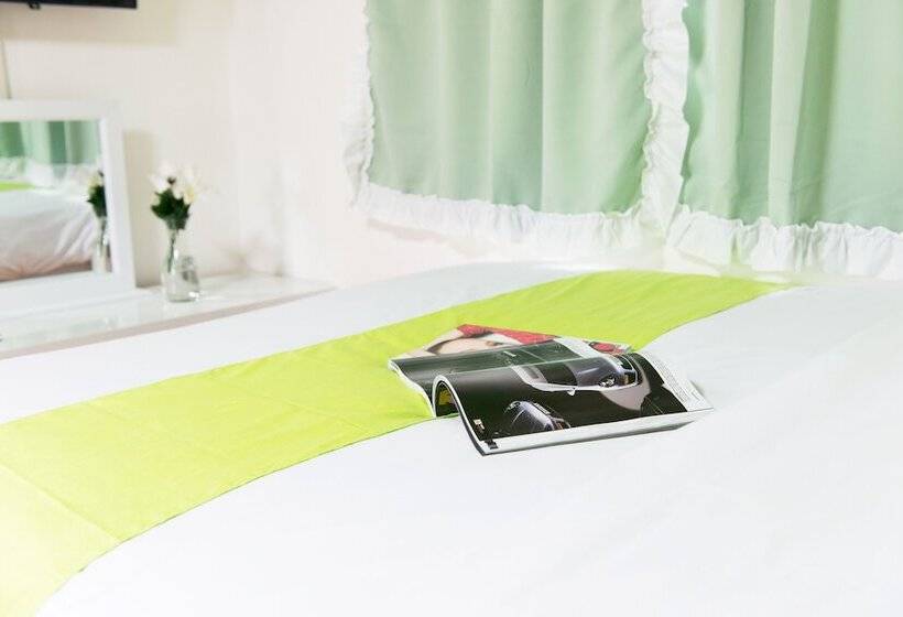 Pensione Nakwon Beach House