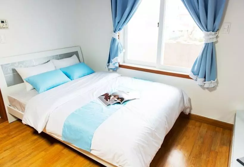 پانسیون Nakwon Beach House