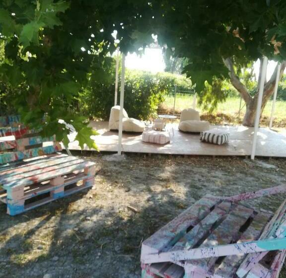 Naftilos Rosmarinus Apartments