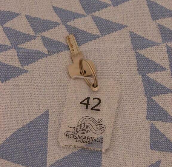 Naftilos Rosmarinus Apartments