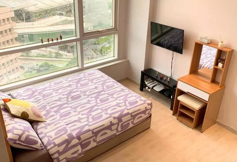 Travel House