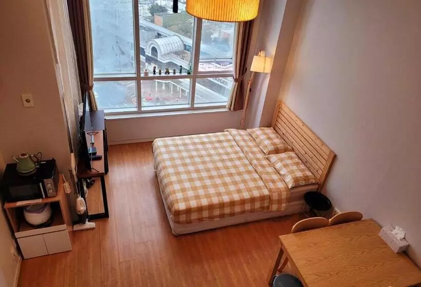 Travel House