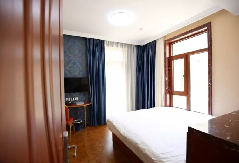 Dalian Fenghe Tingyuan Apartment