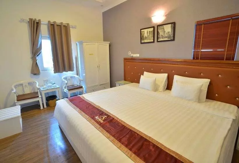 A25 Hotel 185 Lò đúc