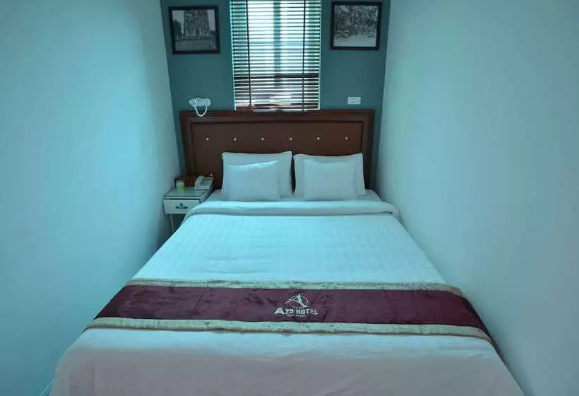 A25 Hotel 185 Lò đúc