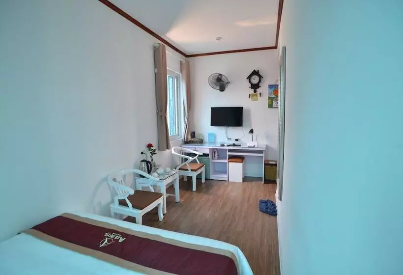 A25 Hotel 185 Lò đúc