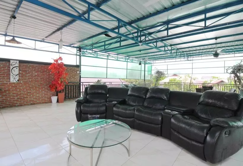 Hotelli Airy Eco Jekan Raya Bukit Raya Enam Belas 12 Palangkaraya