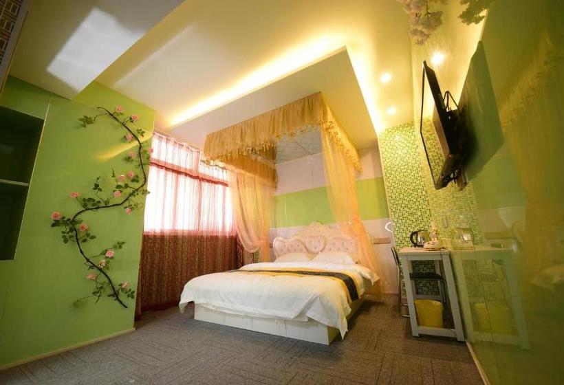 ホテル Century Hua Na Loves Boutique