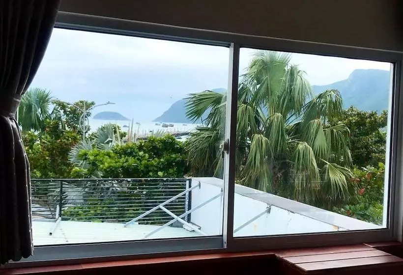 هتل Con Son Island