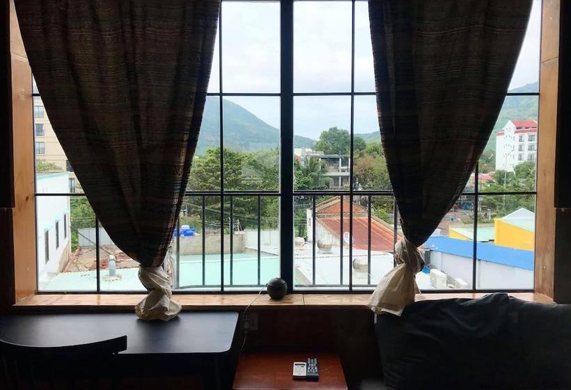 Hotel Con Son Island