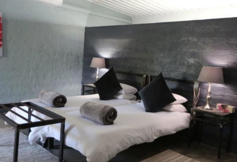 هتل Eldorado Guest House & Camping